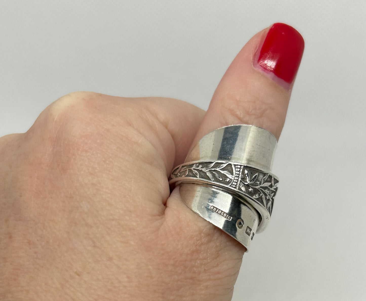 Antique Victorian Frederick Elkington solid sterling silver teaspoon (hallmarked 1888) ring