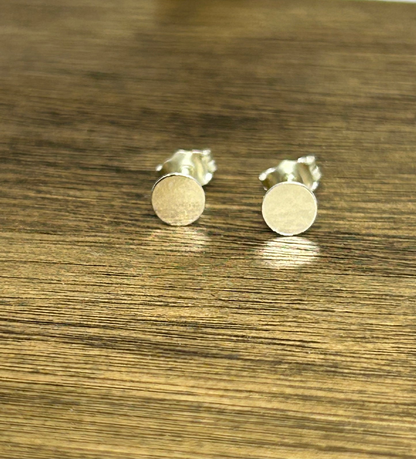 Flat Circle Stud Earrings