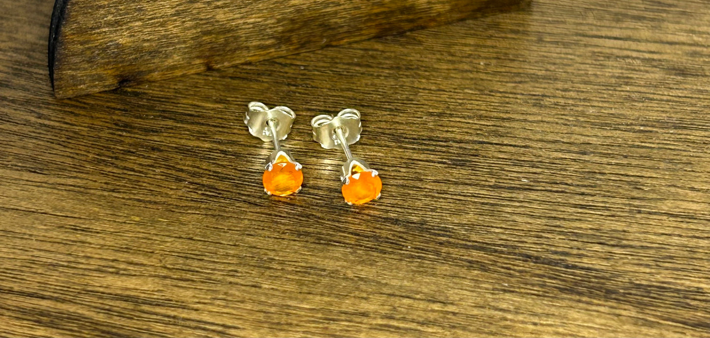 Carnelian 4mm Stud Earrings