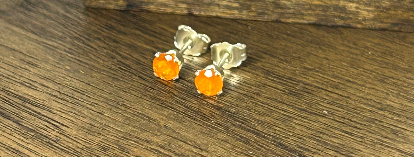 Carnelian 4mm Stud Earrings