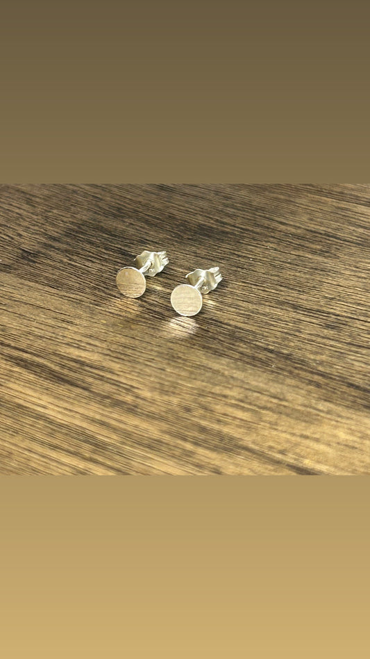 Flat Circle Stud Earrings