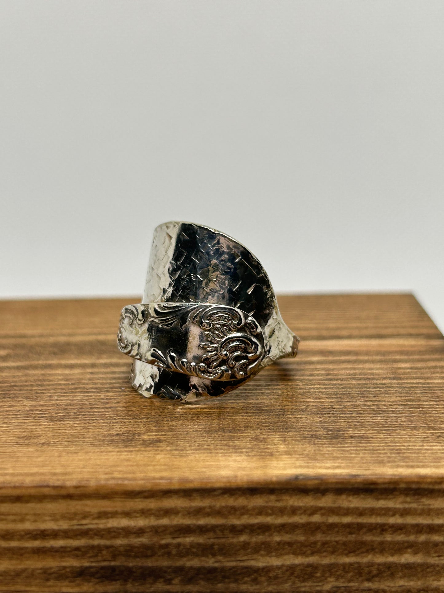 Texture Detail Full Spoon Ring