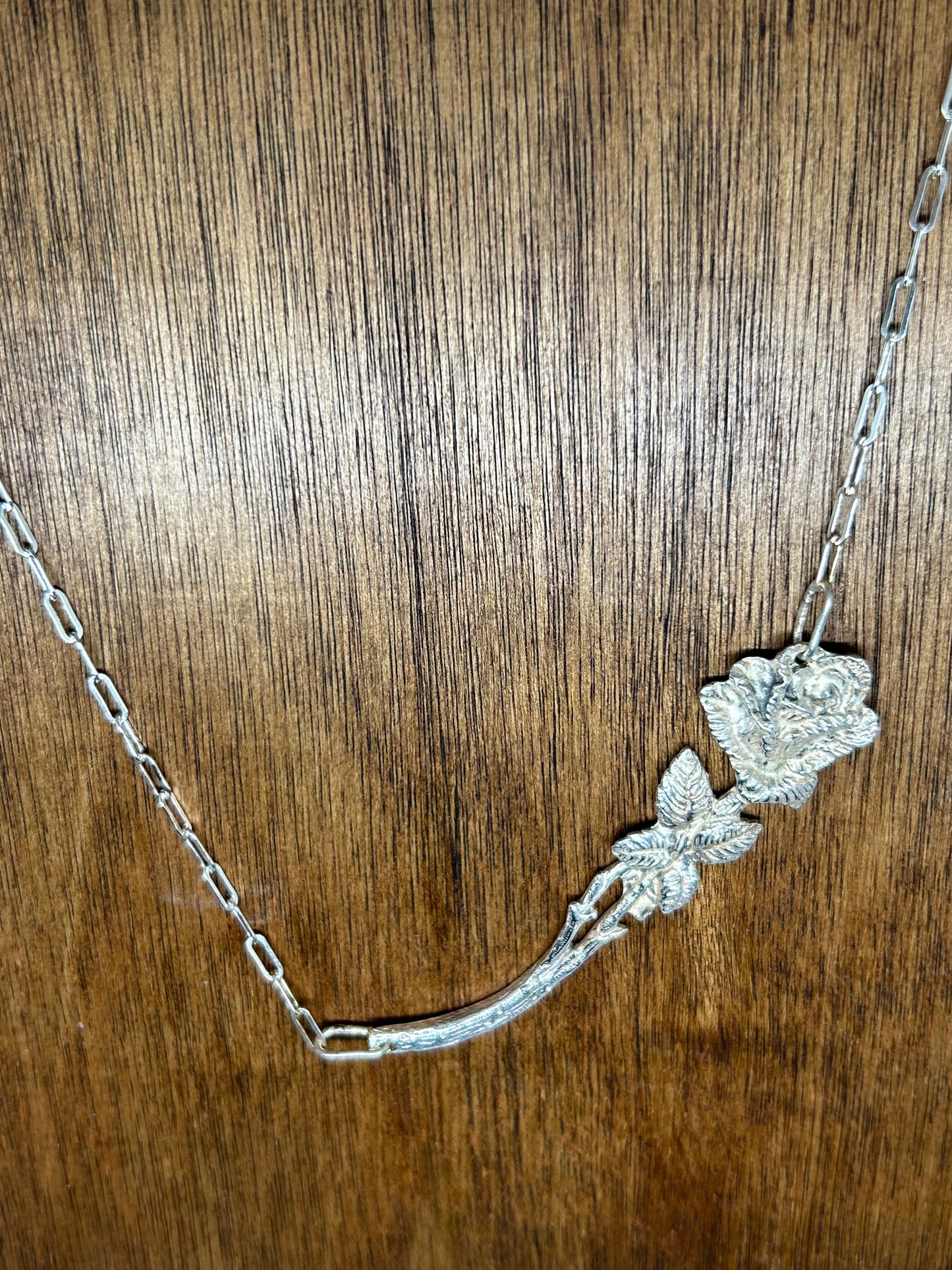 Rose Pendant Necklace