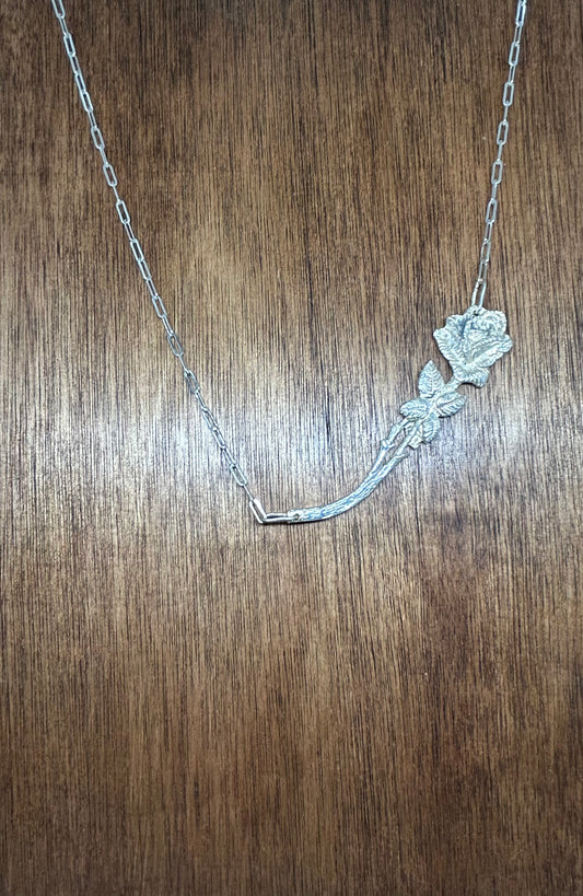 Rose Pendant Necklace