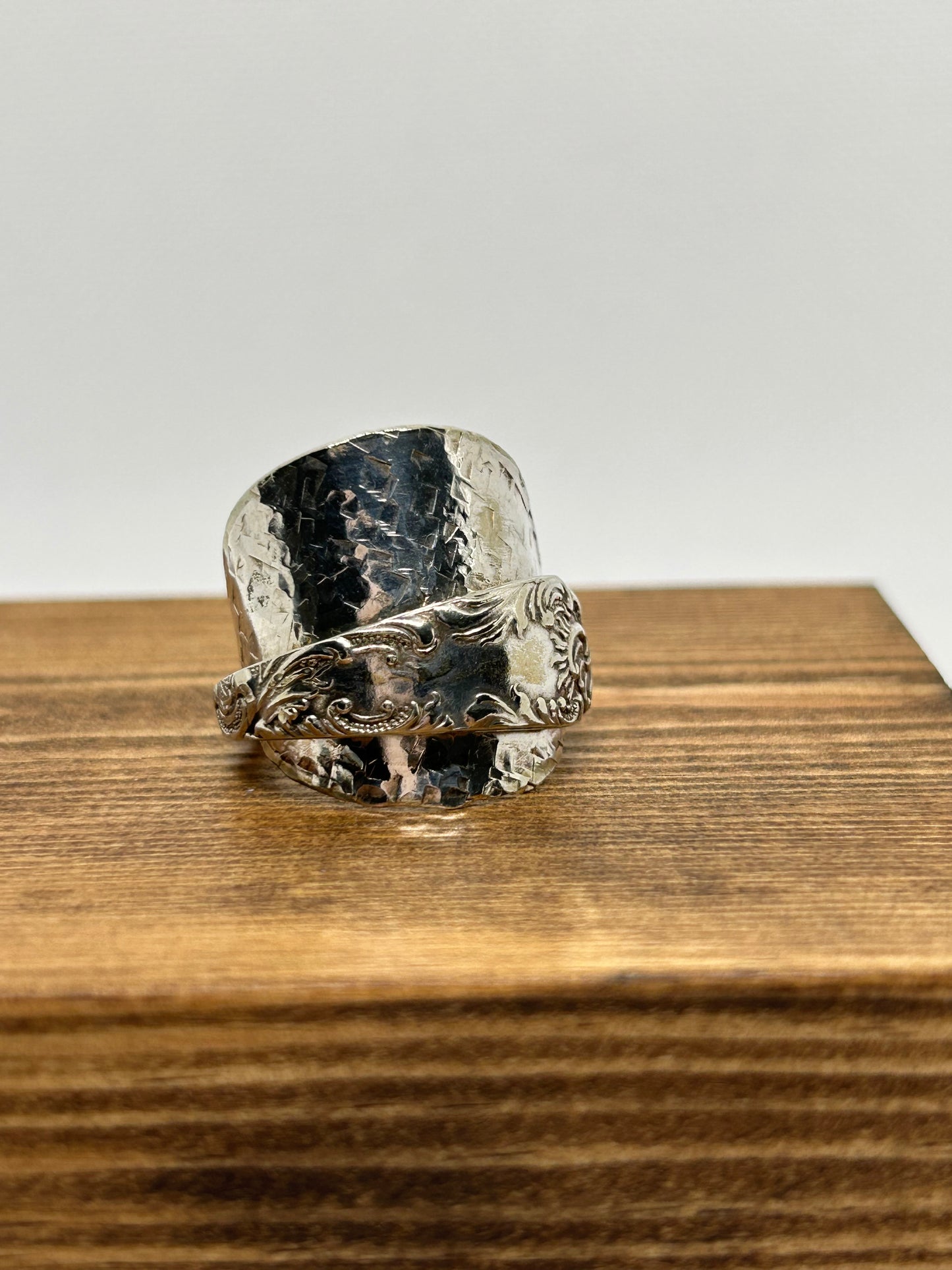 Texture Detail Full Spoon Ring