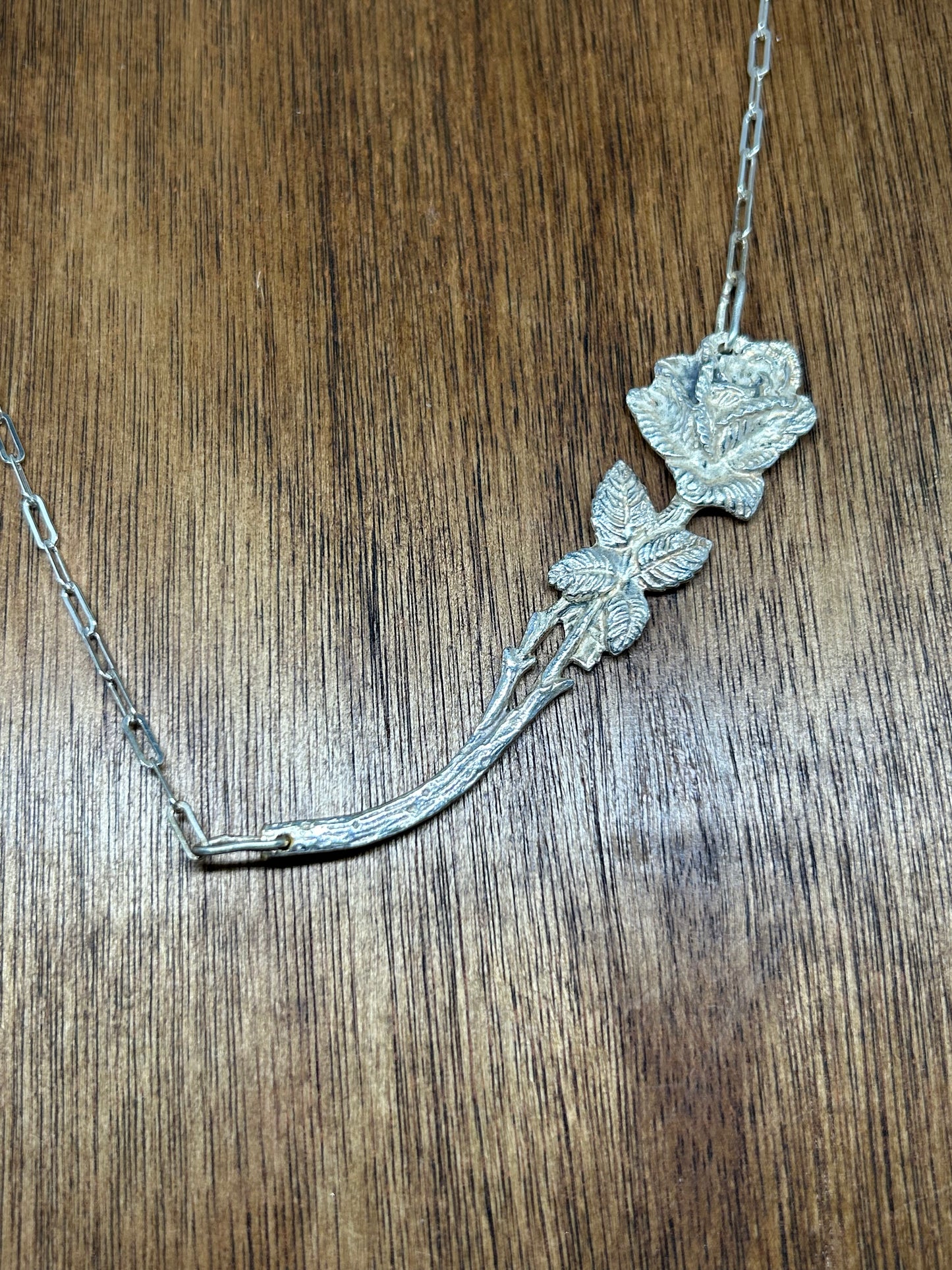 Rose Pendant Necklace