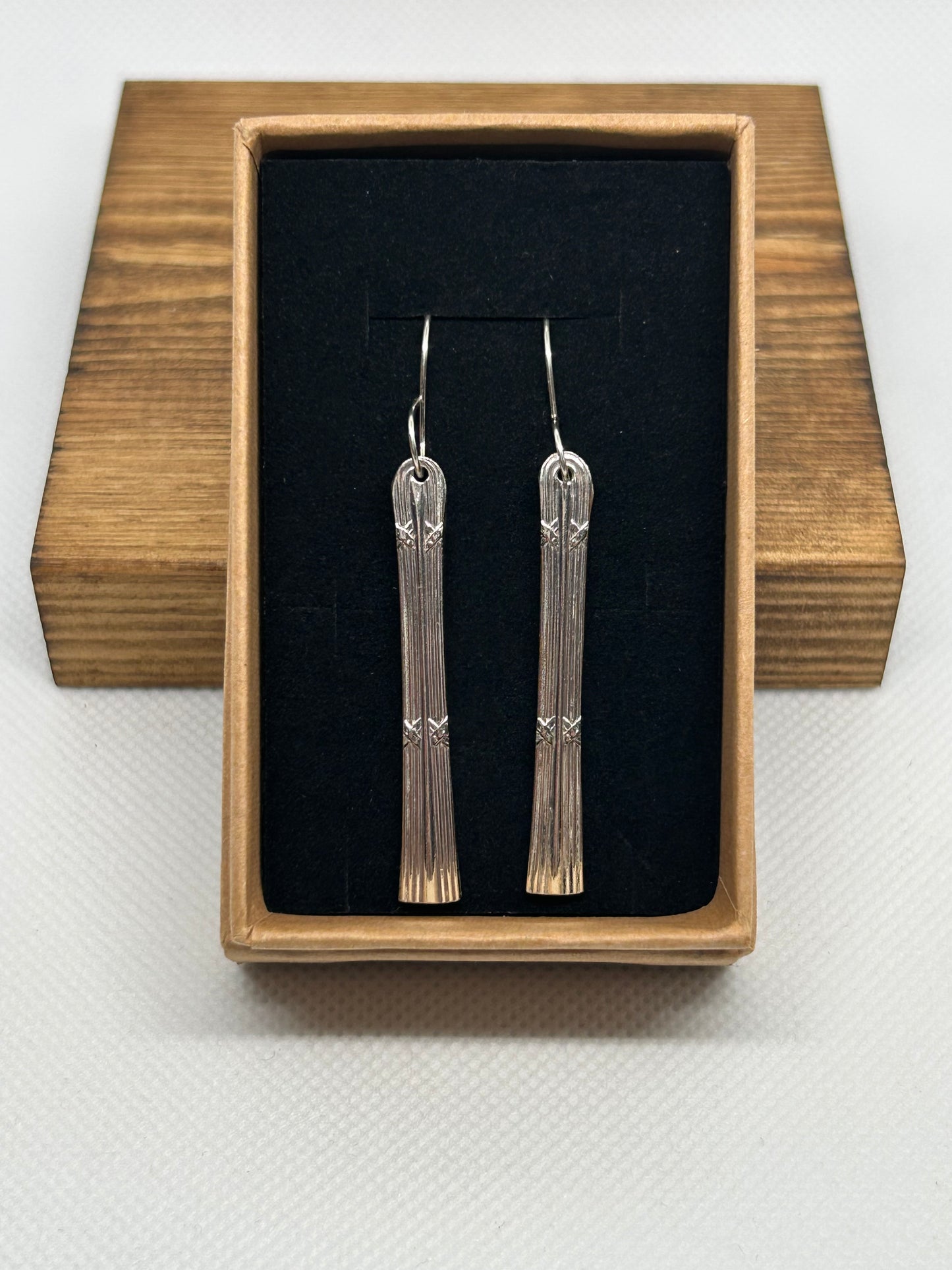 Simple Stripe And X Detail Spoon Earrings