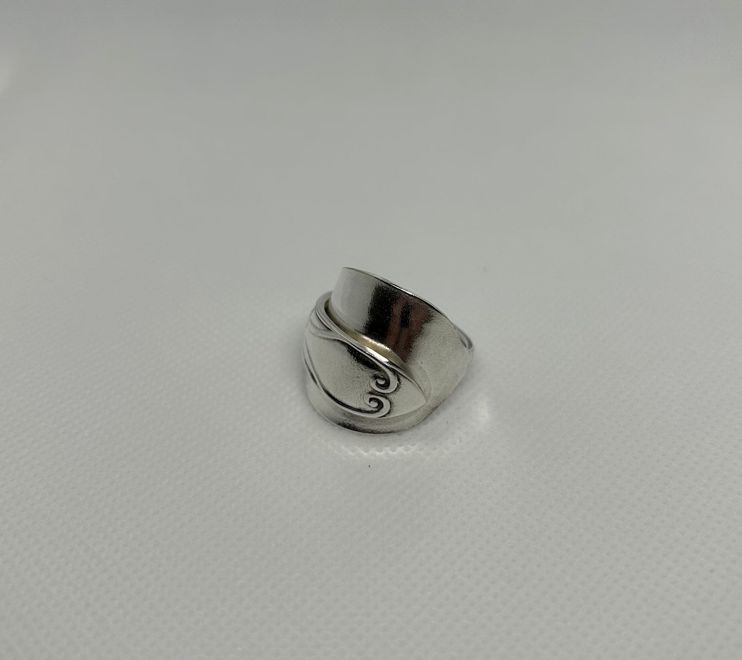 Simple Swirl Full Spoon Ring