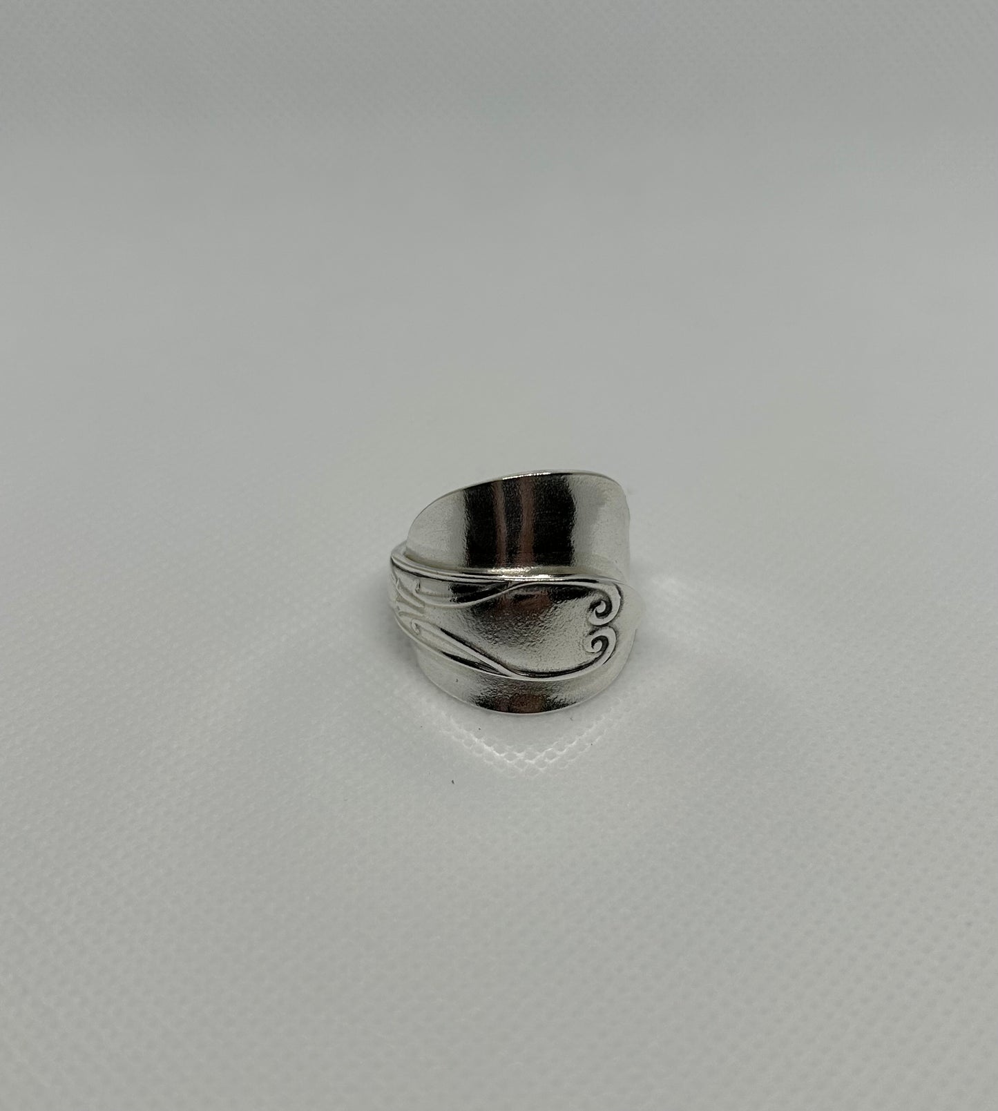 Simple Swirl Full Spoon Ring