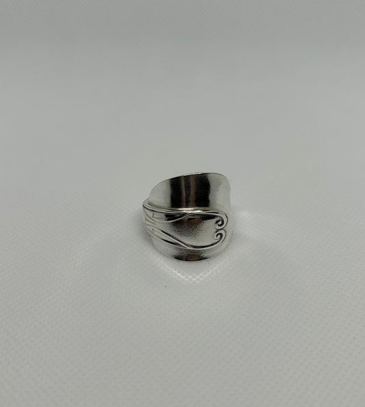 Simple Swirl Full Spoon Ring